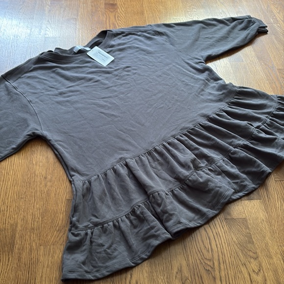 NWT Lassiter Ruffled Sweatshirt Dress in Charcoal - Picture 4 of 15